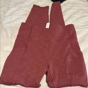 Running tights above ankle length